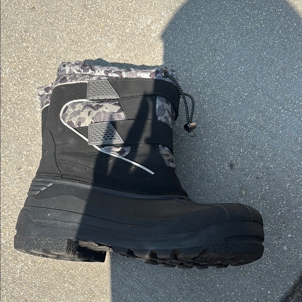 Lands' End Black and Gray Kids Snow Boots